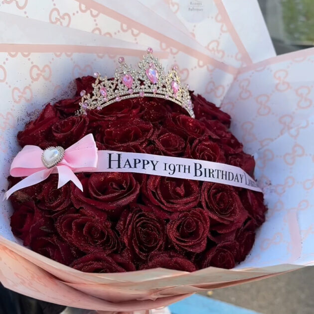 Frische grosse Glitzerrosen